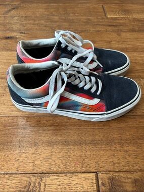 Vans Dark Aura Old Skool Skate Shoes Sneakers Black Multi Womens Size 7.5
